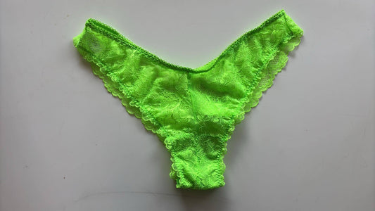 Calcinha Biquini Renda Verde Neon