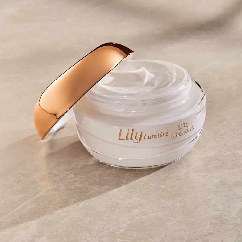 #pre-order Lily Lumière Satin Body Lotion