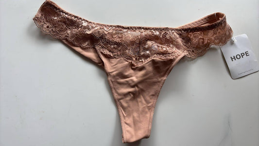 Calcinha Fio Renda Ballet
